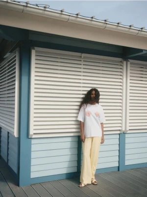 Reserved - Luźne spodnie z wiskozą - jasnożółty