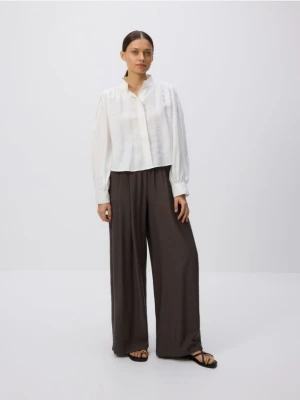 Reserved - Luźne spodnie z zakładkami - ciemnobrązowy