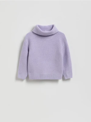 Reserved - Luźny sweter z golfem - lawendowy