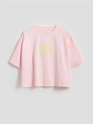 Reserved - Luźny t-shirt z nadrukiem - różowy