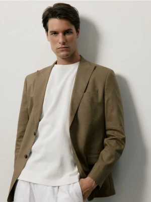 Reserved - Marynarka slim fit z dodatkiem konopi - warm olive