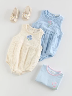 Reserved - Muślinowe body z haftem - złamana biel