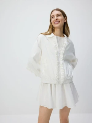 Reserved - Nylonowa kurtka bomber - biały