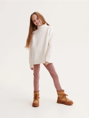 Reserved - Ocieplane legginsy z zapiętkiem - beżowy