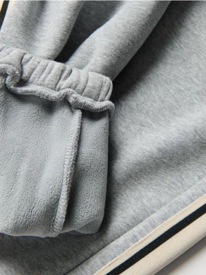 Reserved - Ocieplane spodnie dresowe - jasnoszary