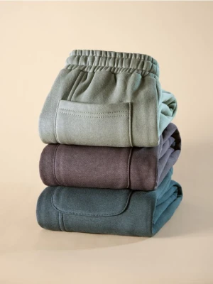 Reserved - Ocieplane spodnie jogger - jasnozielony