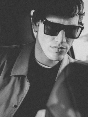 Reserved - Okulary przeciwsłoneczne z polaryzacją - czarny