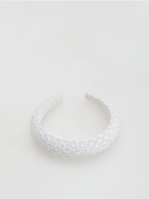 Reserved - Opaska do włosów z aplikacją - biały