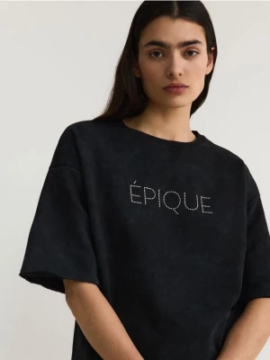 Reserved - Oversizowy t-shirt z napisem - czarny