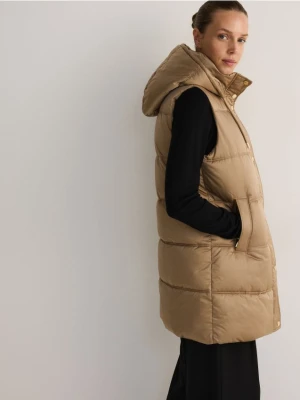 Reserved - Pikowana kamizelka z kapturem - beżowy