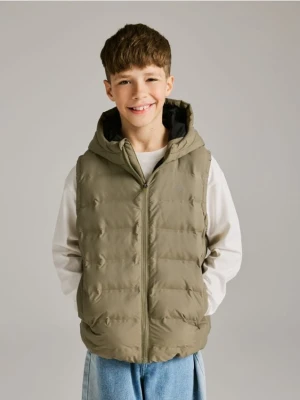 Reserved - Pikowana kamizelka z kapturem - ciemnozielony