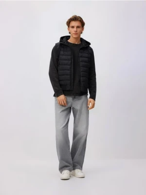 Reserved - Pikowana kamizelka z kapturem - czarny