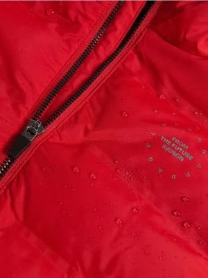 Reserved - Pikowana kamizelka z kapturem - czerwony