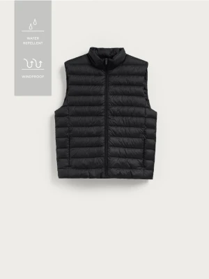 Reserved - Pikowana kamizelka z naturalnym puchem - czarny