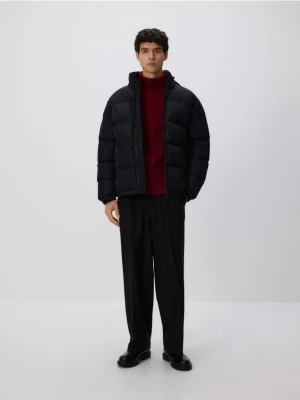 Reserved - Pikowana kurtka z chowanym kapturem - czarny