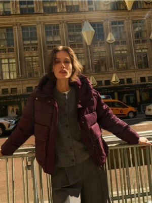 Reserved - Pikowana kurtka z kapturem - ciemnofioletowy