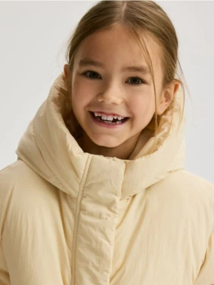 Reserved - Pikowana kurtka z kapturem - kremowy