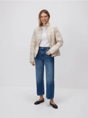 Reserved - Pikowana kurtka z kołnierzem - kremowy