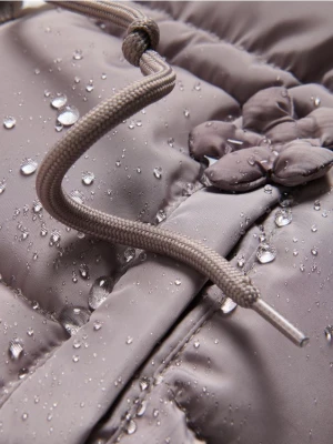 Reserved - Pikowana kurtka z ociepleniem - beżowy