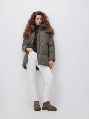 Reserved - Pikowana kurtka z odpinanym kapturem - oliwkowy