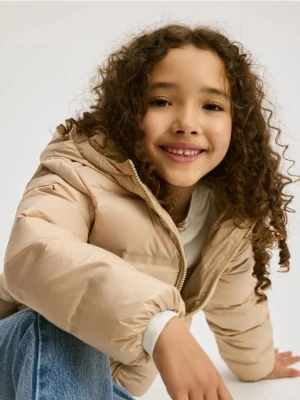 Reserved - Pikowana kurtka z puchem - beżowy