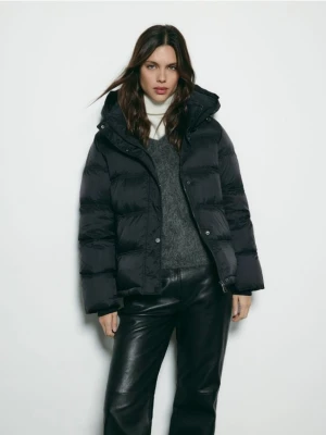 Reserved - Pikowana kurtka z puchem - czarny