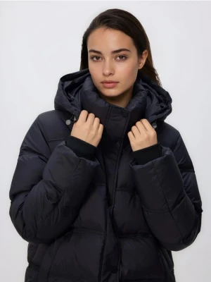 Reserved - Pikowana kurtka z puchem - czarny