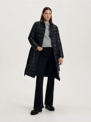 Reserved - Pikowany płaszcz - czarny
