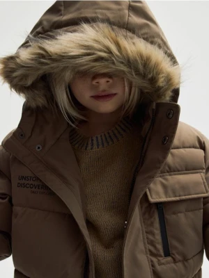 Reserved - Pikowany płaszcz z ociepleniem - ciemnobrązowy