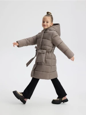 Reserved - Pikowany płaszcz z saszetką - beżowy