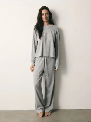 Reserved - Piżama dwuczęściowa z haftem - jasnoszary