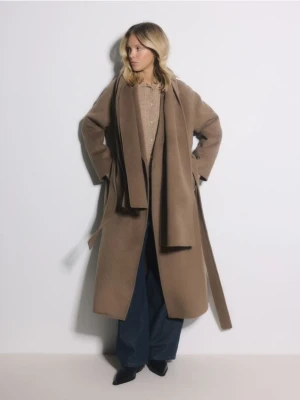 Reserved - Płaszcz handmade z odpinanym szalem - beżowy