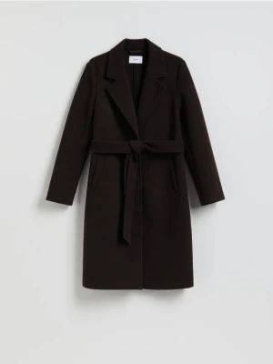 Reserved - Płaszcz z wiązanym paskiem - ciemnobrązowy