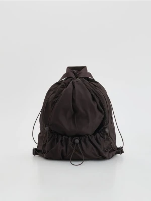 Zdjęcie produktu Reserved - Plecak worek z kieszeniami - ciemnobrązowy