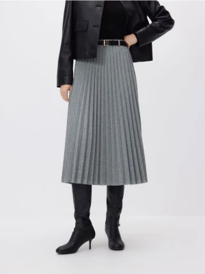 Reserved - Plisowana spódnica midi z paskiem - jasnoszary