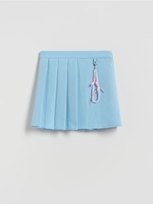 Reserved - Plisowana spódnica z zawieszką - jasnoniebieski