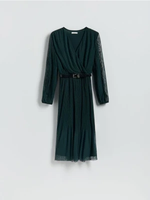 Reserved - Plisowana sukienka z paskiem - morski