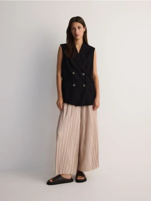 Reserved - Plisowane spodnie palazzo - beżowy