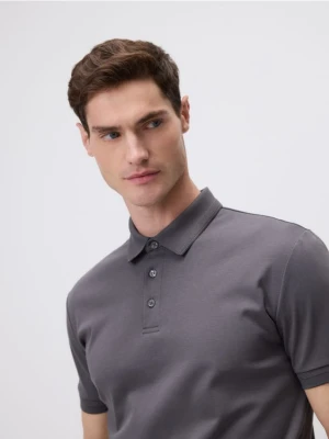 Reserved - Polo slim z bawełny pima - ciemnoszary