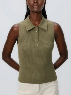 Reserved - Prążkowana bluzka - oliwkowy