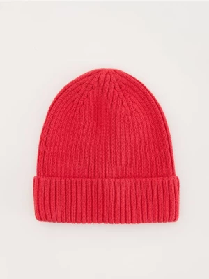 Reserved - Prążkowana czapka beanie - czerwony