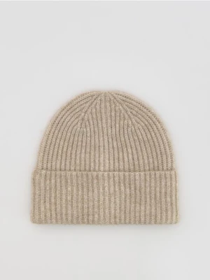 Reserved - Prążkowana czapka beanie - kremowy