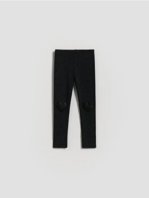 Reserved - Prążkowane legginsy z naszywką - czarny