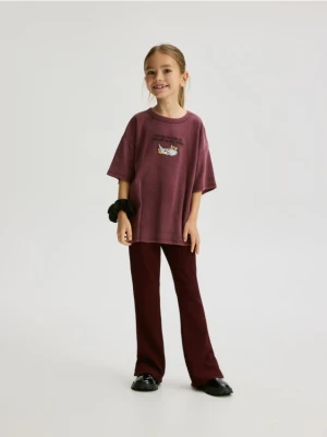 Reserved - Prążkowane spodnie flare - mahoniowy