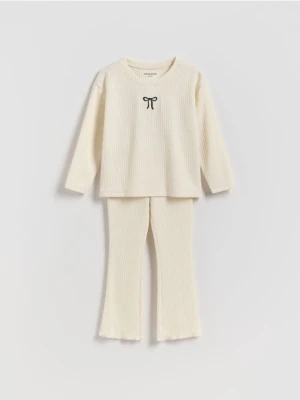 Reserved - Prążkowany komplet z haftem - kremowy