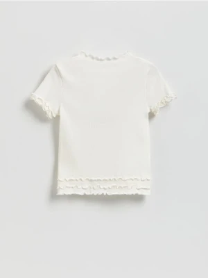 Reserved - Prążkowany t-shirt - złamana biel