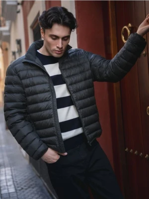 Reserved - Puchowa kurtka z pokrowcem - zielony