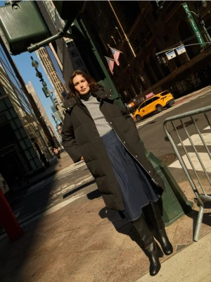 Reserved - Puchowa kurtka z z dodatkiem Sorony - czarny