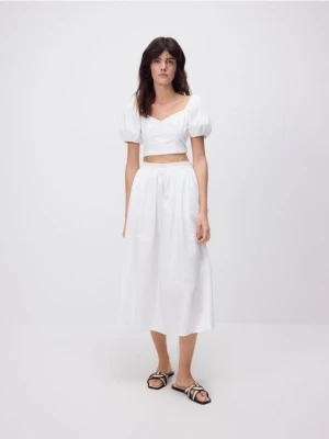 Reserved - Rozkloszowana spódnica midi - biały