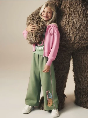 Reserved - Rozpinana bluza z haftem Boffie & Poko - różowy